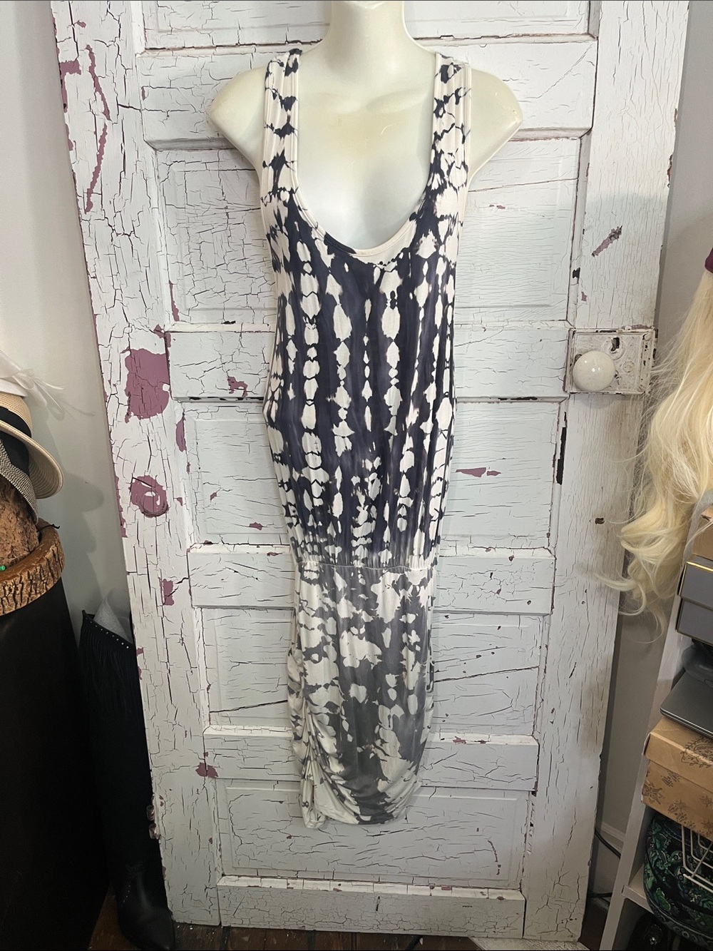 Young Fabulous & Broke Black and White Gradient Tie-Dye Drop MIDI Dress Sz Lg